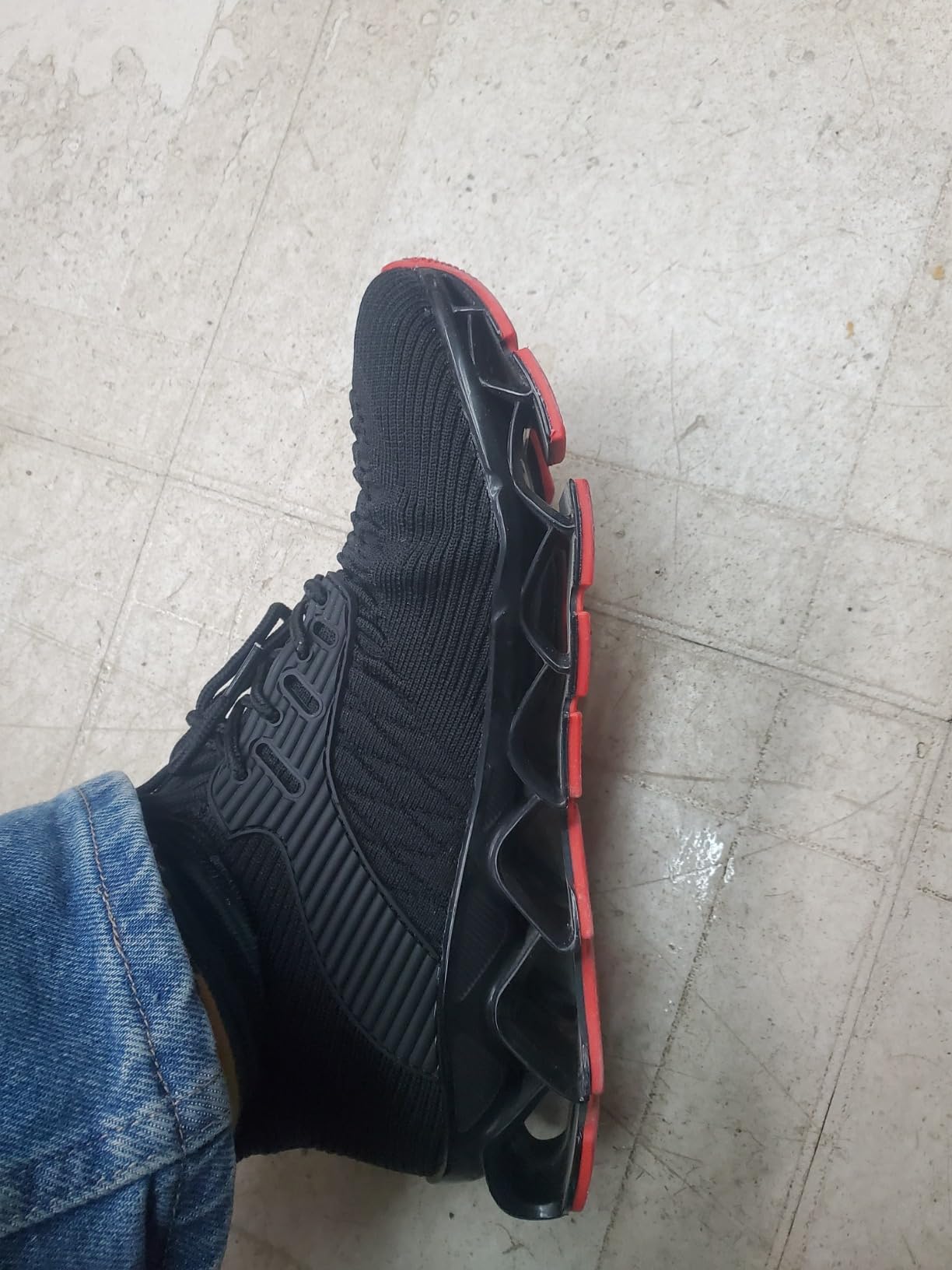 Hetohec walking shoes side view showing lightweight profile and overall construction