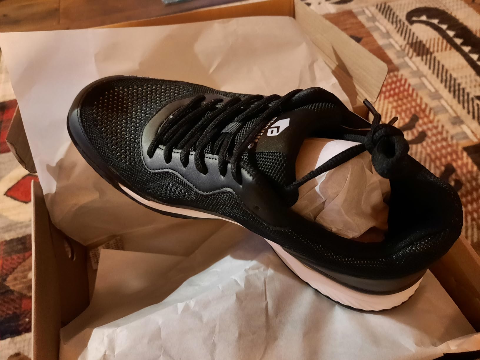 FitVille shoe interior showing dual density EVA midsole and arch support construction details