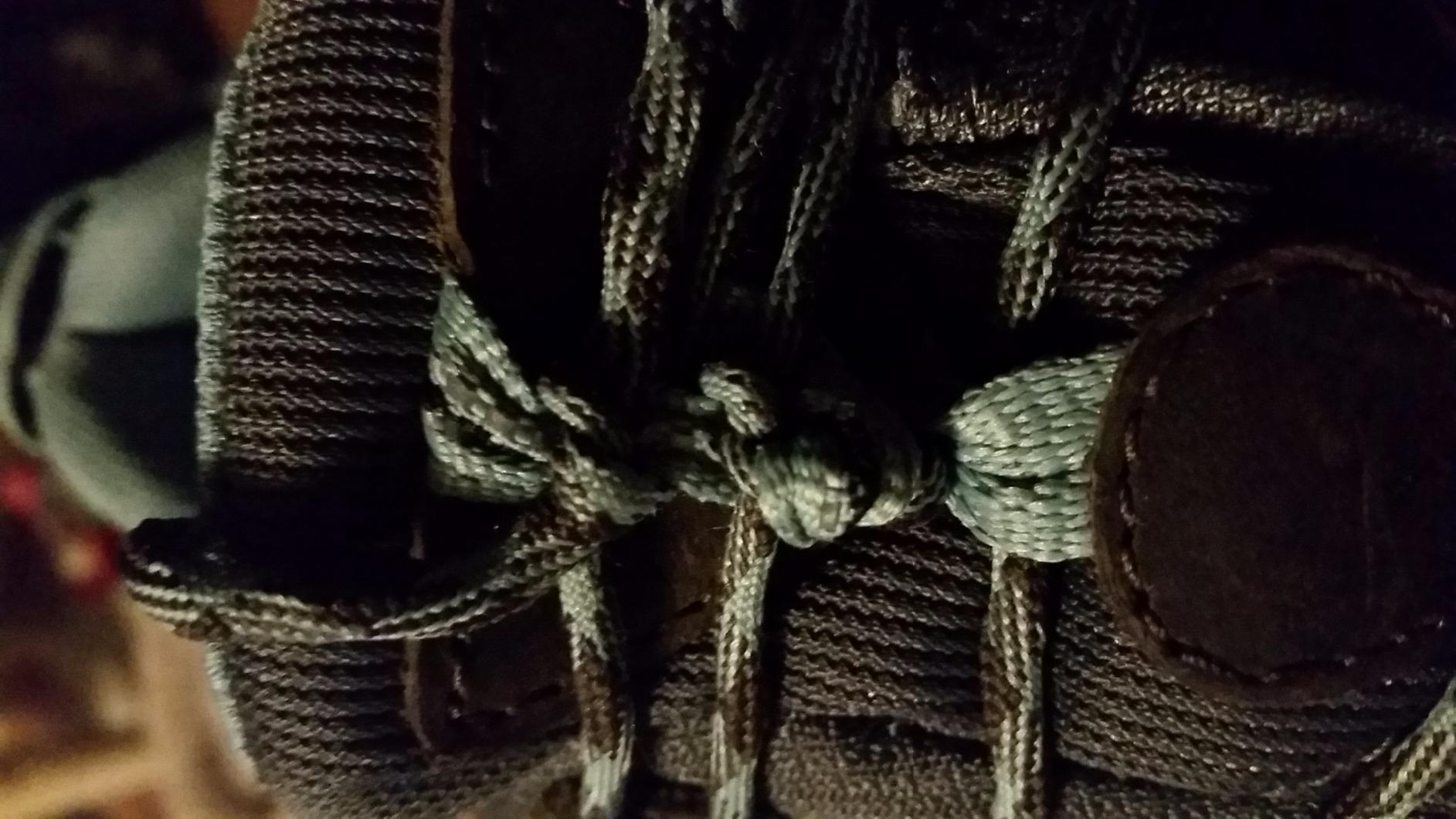 KEEN Targhee II creative heel lock lacing technique to minimize heel slippage