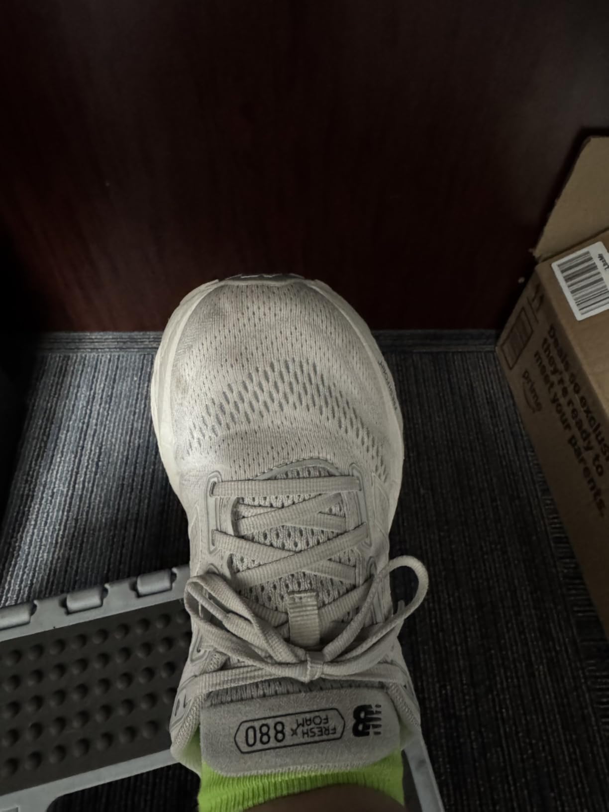 New Balance 880 V14 showing roomy toe box and comfortable fit for extended daily wear