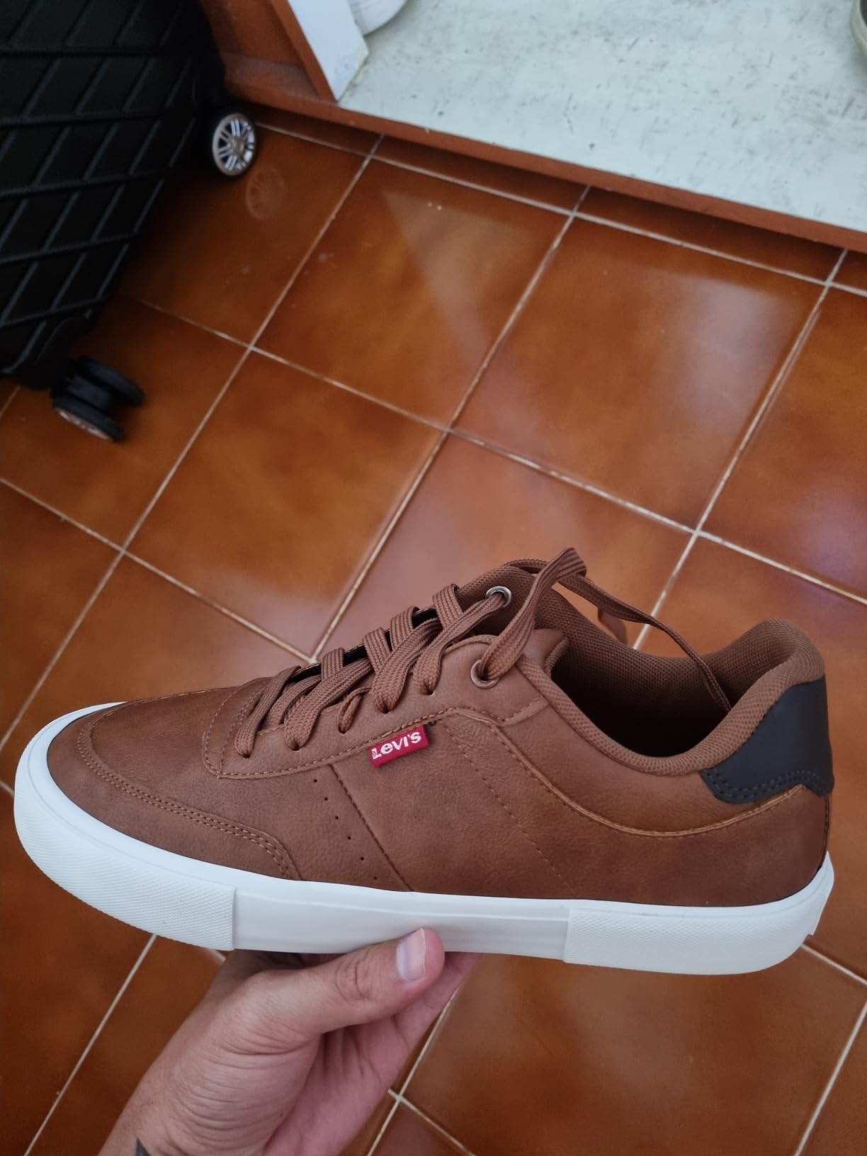 Levi's Munro Newmericana rubber outsole showing traction pattern