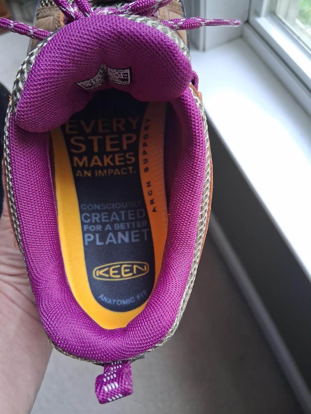 Close-up of KEEN Circadia Vent mesh ventilation panels and leather upper construction showing material quality