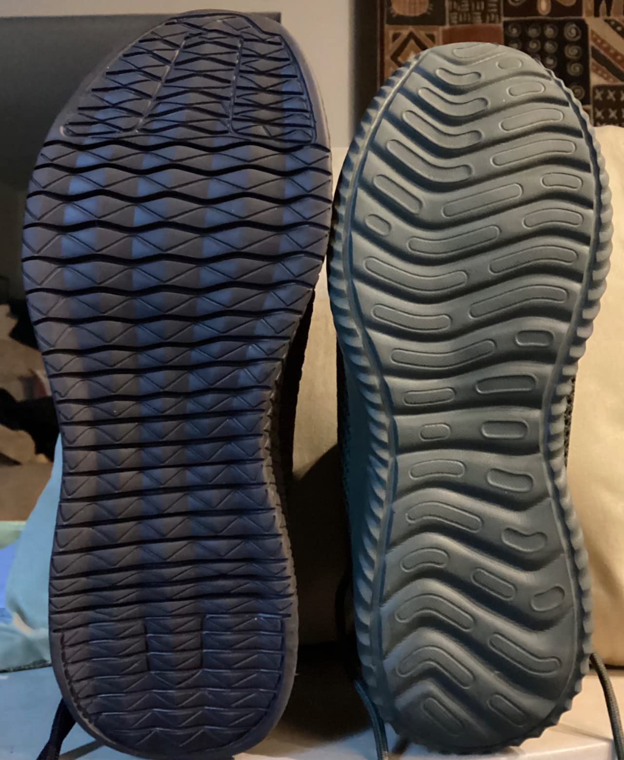 LCGJR sneakers construction detail view showing mesh knit texture and lacing system design