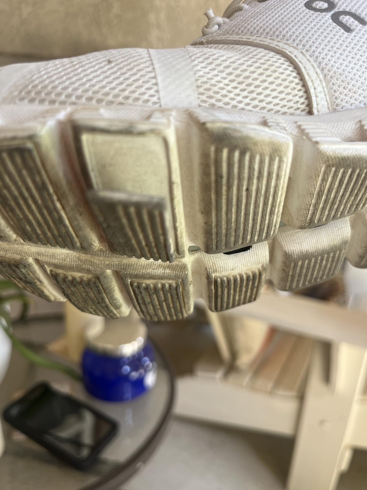 Sole separation and upper wear issues reported by On Cloud 5 users after extended use