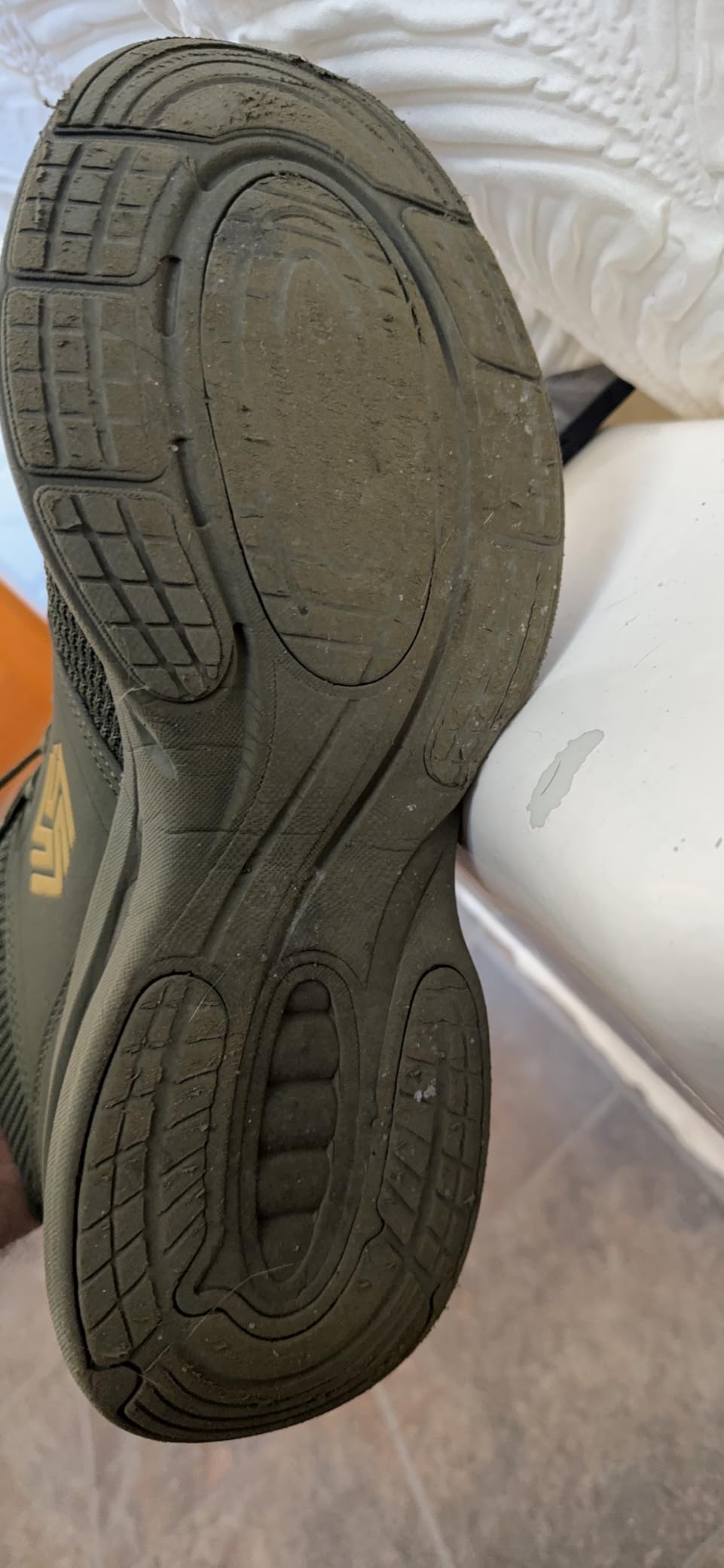 Giniros mens slip on walking shoes marketing claims compared against real world performance testing results