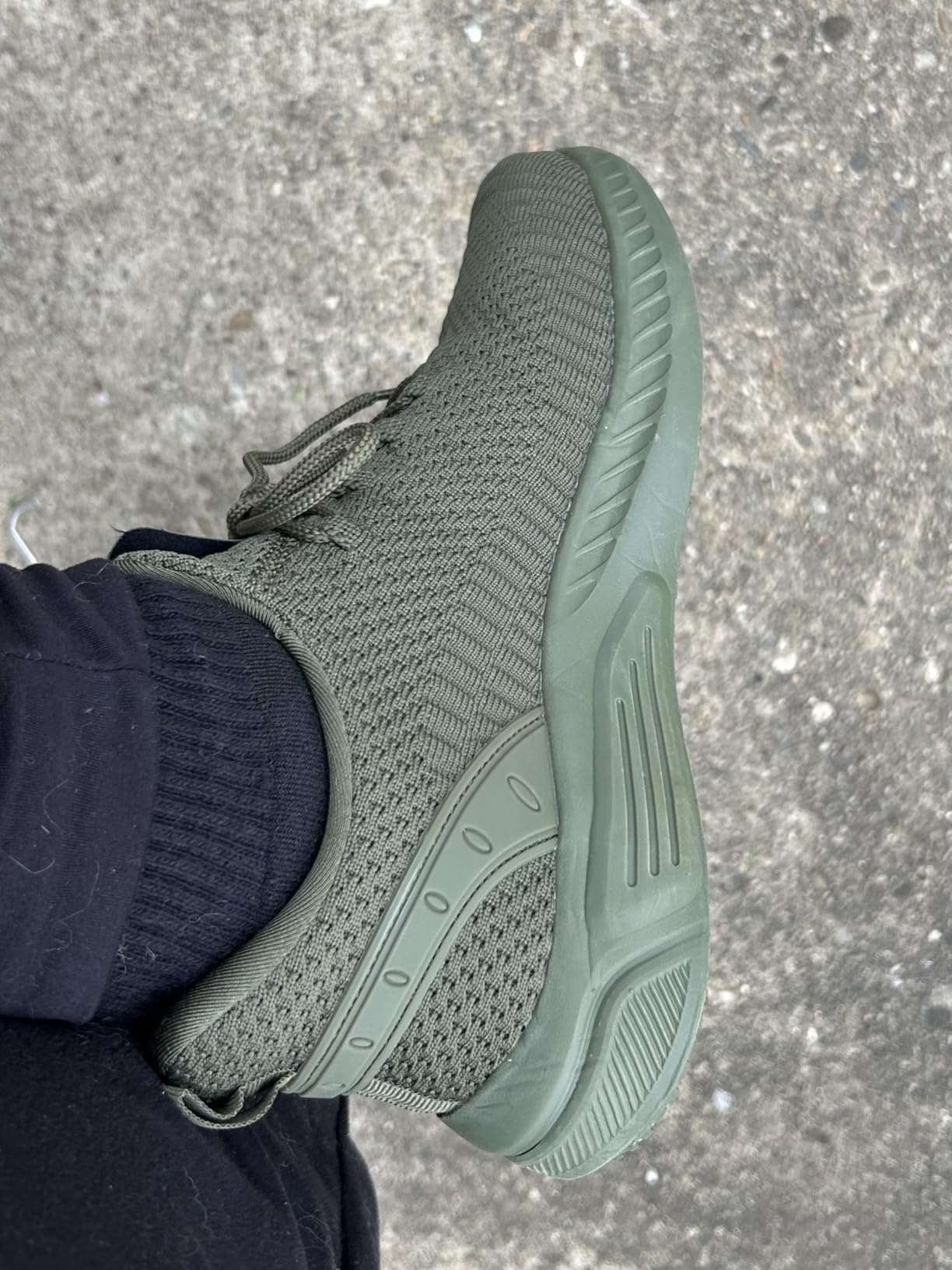 Feethit outsole showing rubber tread pattern and EVA midsole construction