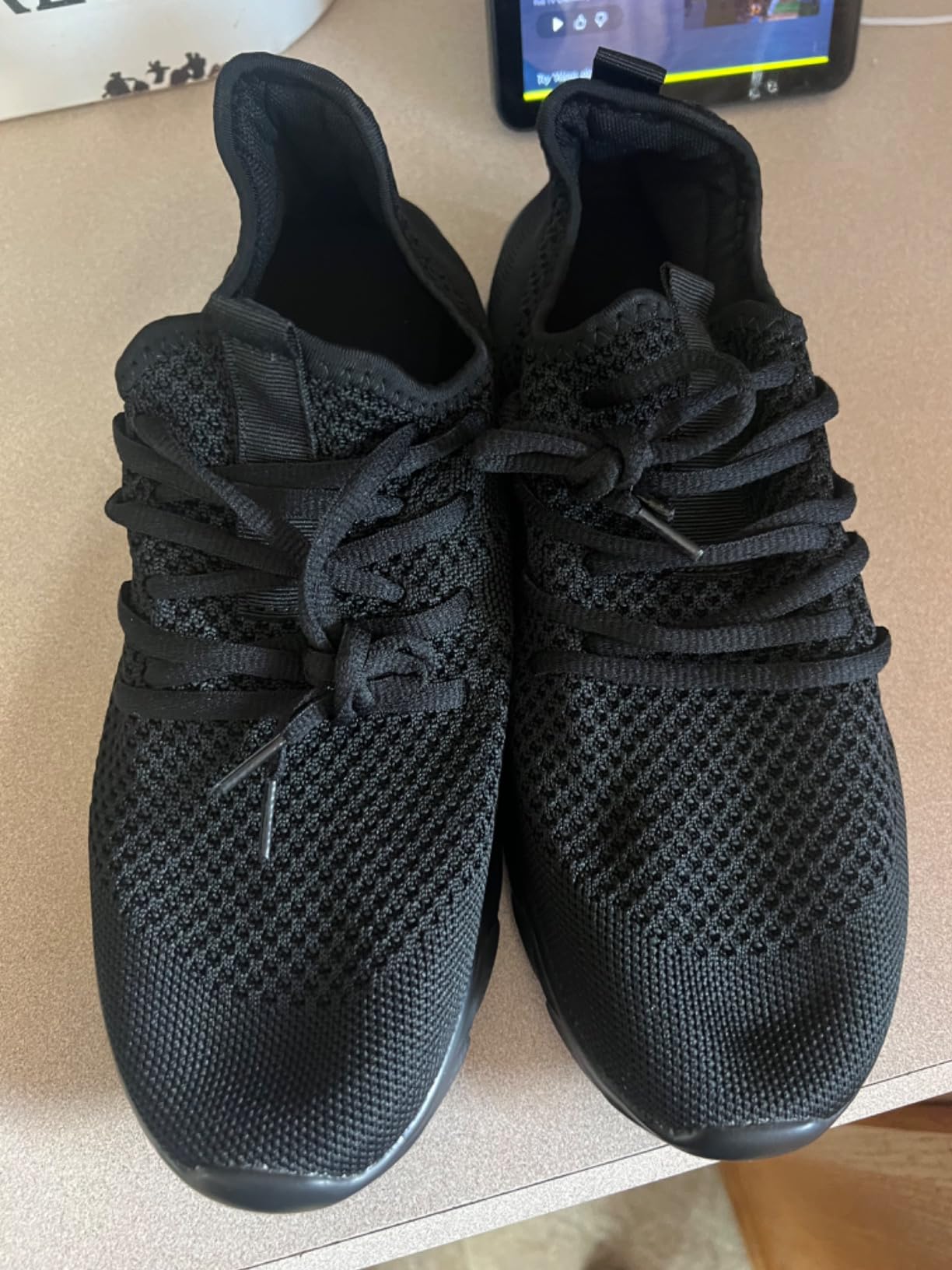 YITUHIO Mens Running Shoes final assessment showing real-world construction and wear