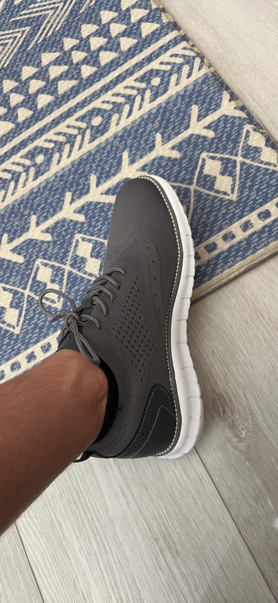 SVNKE shoe construction details and build quality assessment after 8 weeks of testing