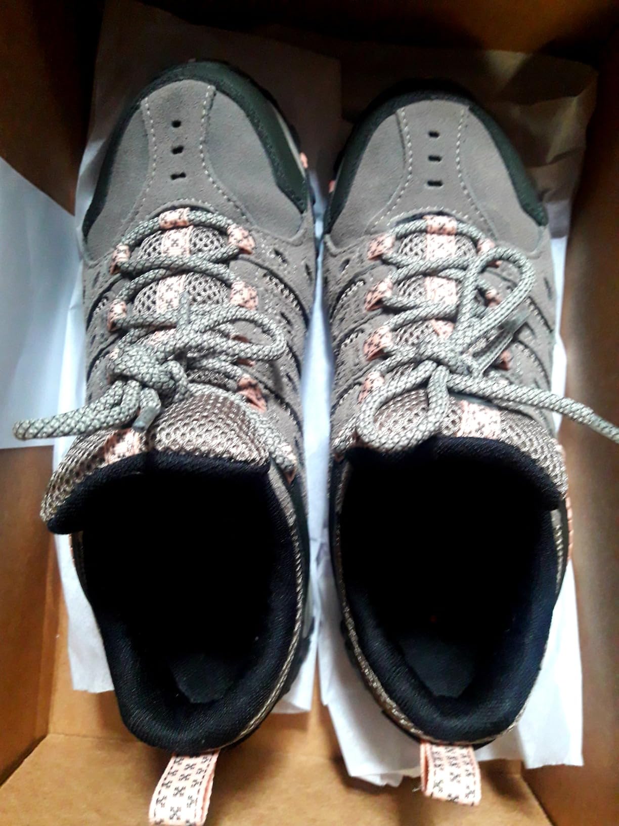 Merrell Crosslander 2 upper and lacing construction detail close-up