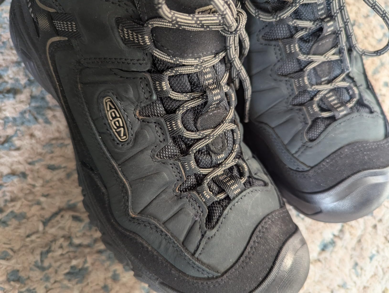 KEEN Targhee IV construction details showing KEEN.FUSION direct-attach upper and sole