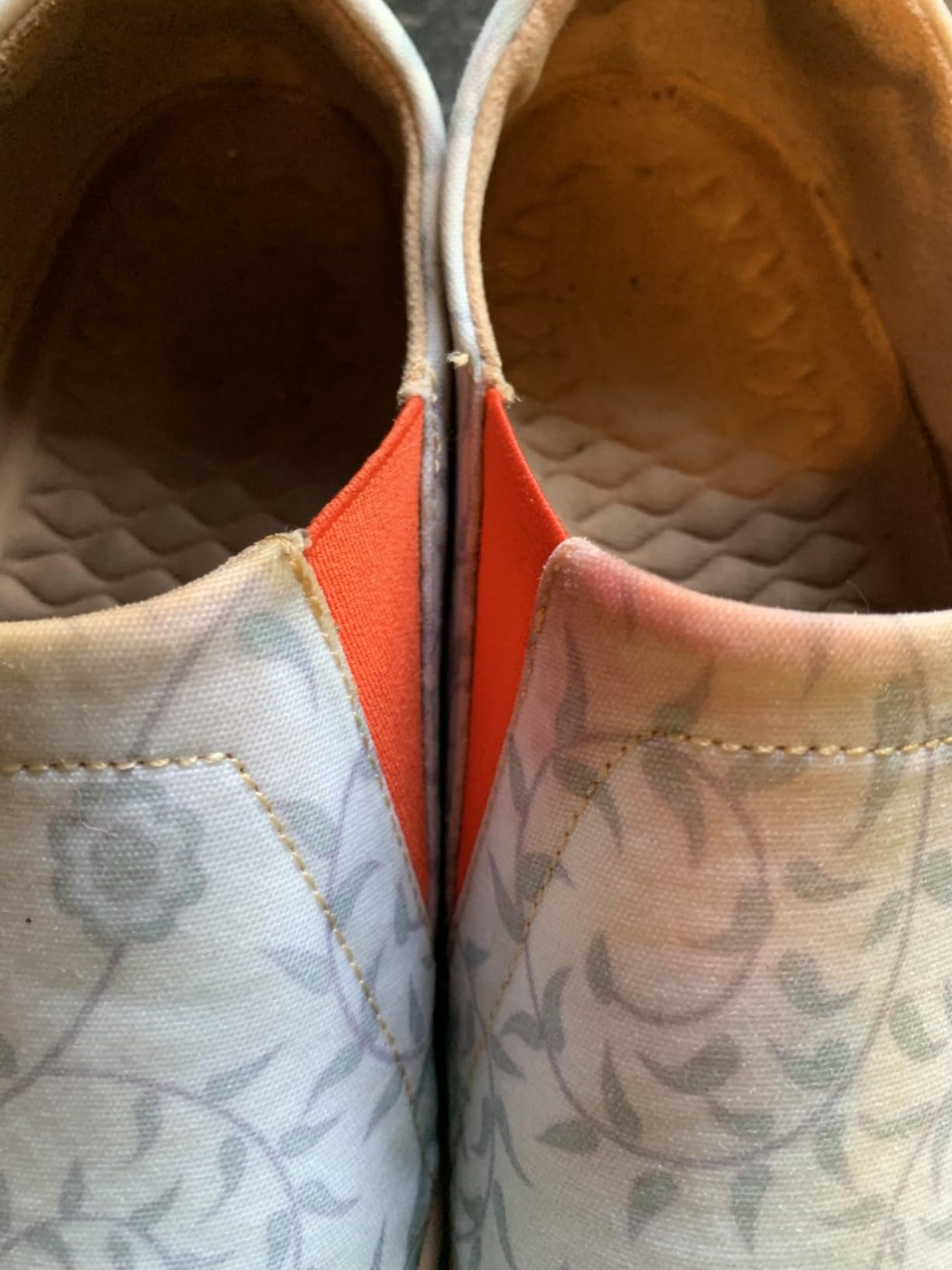 UIN Blossom shoes styled in various daily scenarios from professional meetings to casual outings