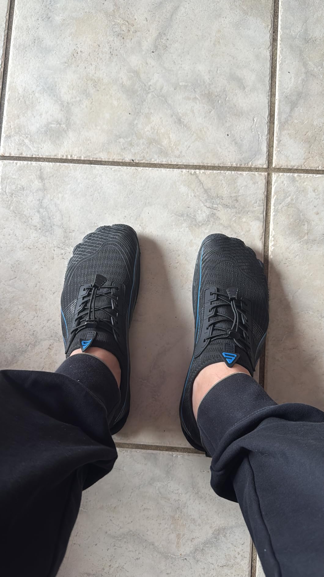 WateLves water shoes for men showing quick-dry mesh upper and rubber sole construction