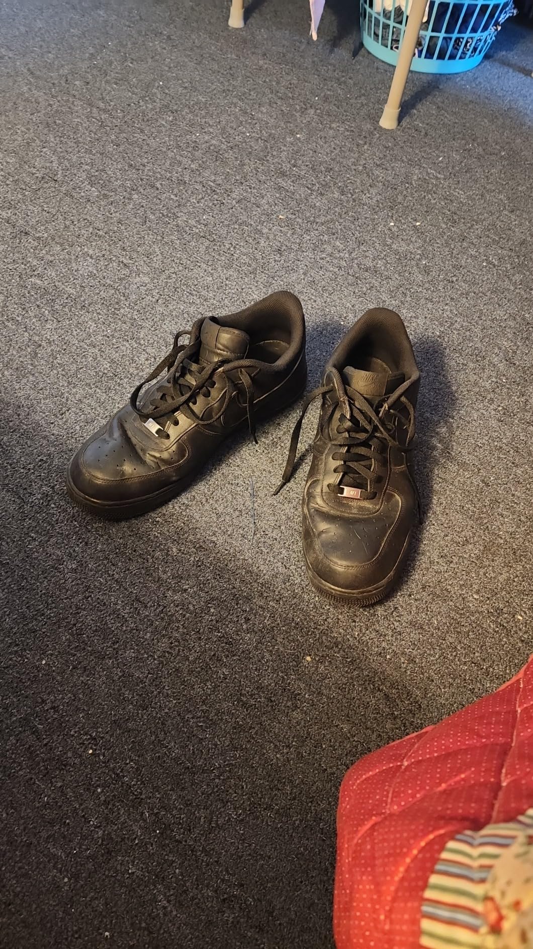 Nike Air Force 1 07 worn during basketball court and street testing