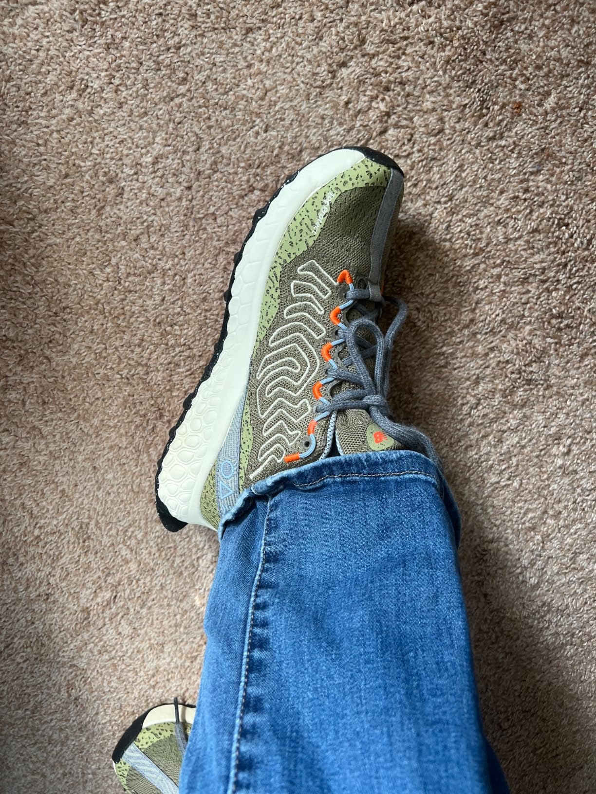 New Balance Hierro V7 heel and lateral side view showing outsole extension and shoe profile