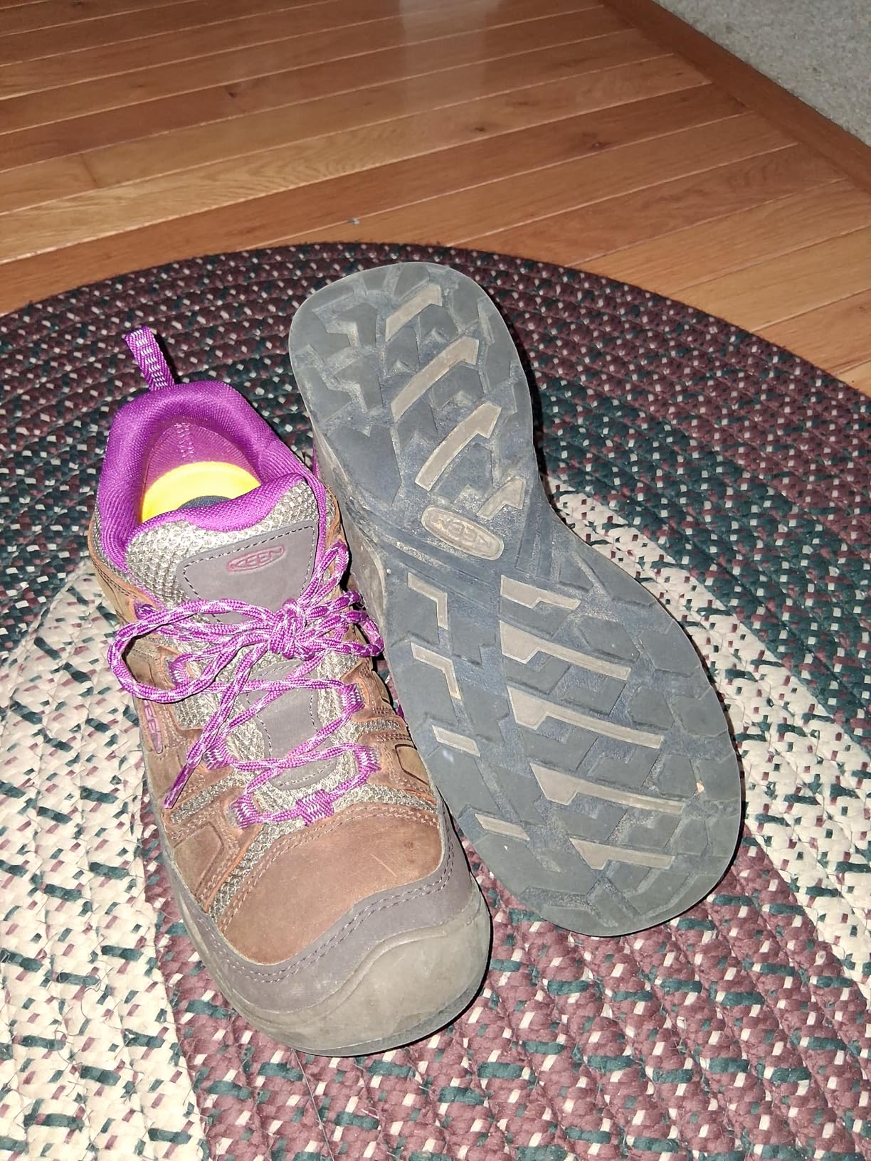 KEEN Circadia Vent worn on trail demonstrating real-world performance and fit during actual hiking session