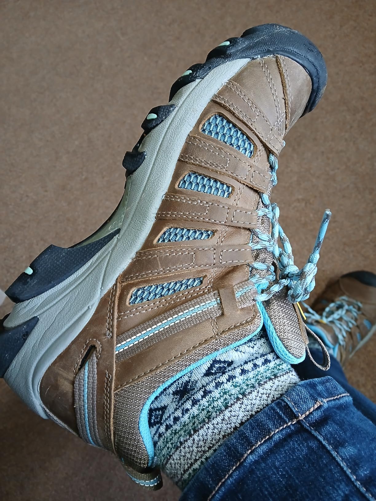 KEEN Women's Voyageur hiking shoe Brindle Alaskan Blue colorway low profile design on neutral background