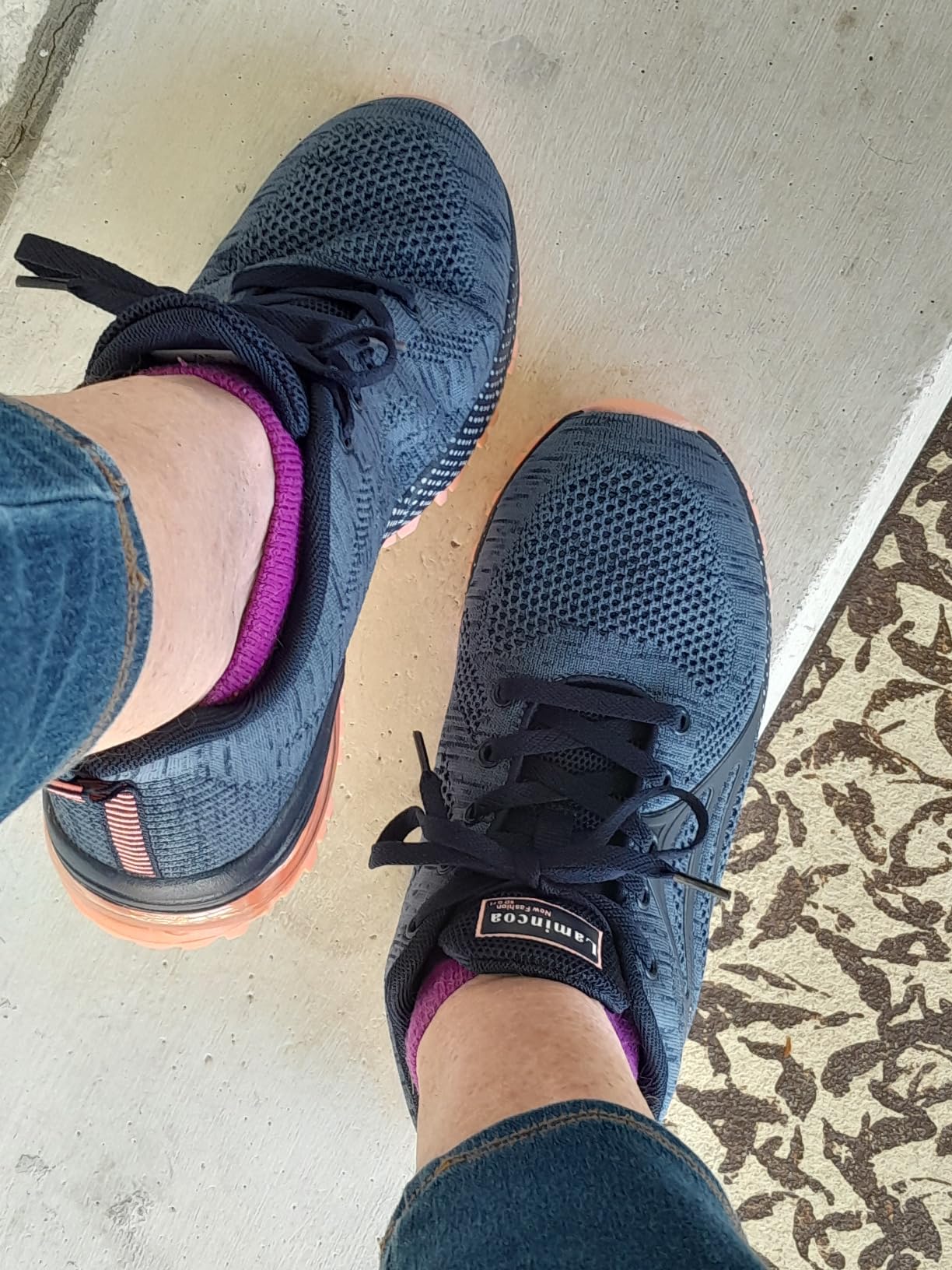 Long-term wear assessment showing overall condition and durability patterns after 8 weeks of Lamincoa women's shoes testing