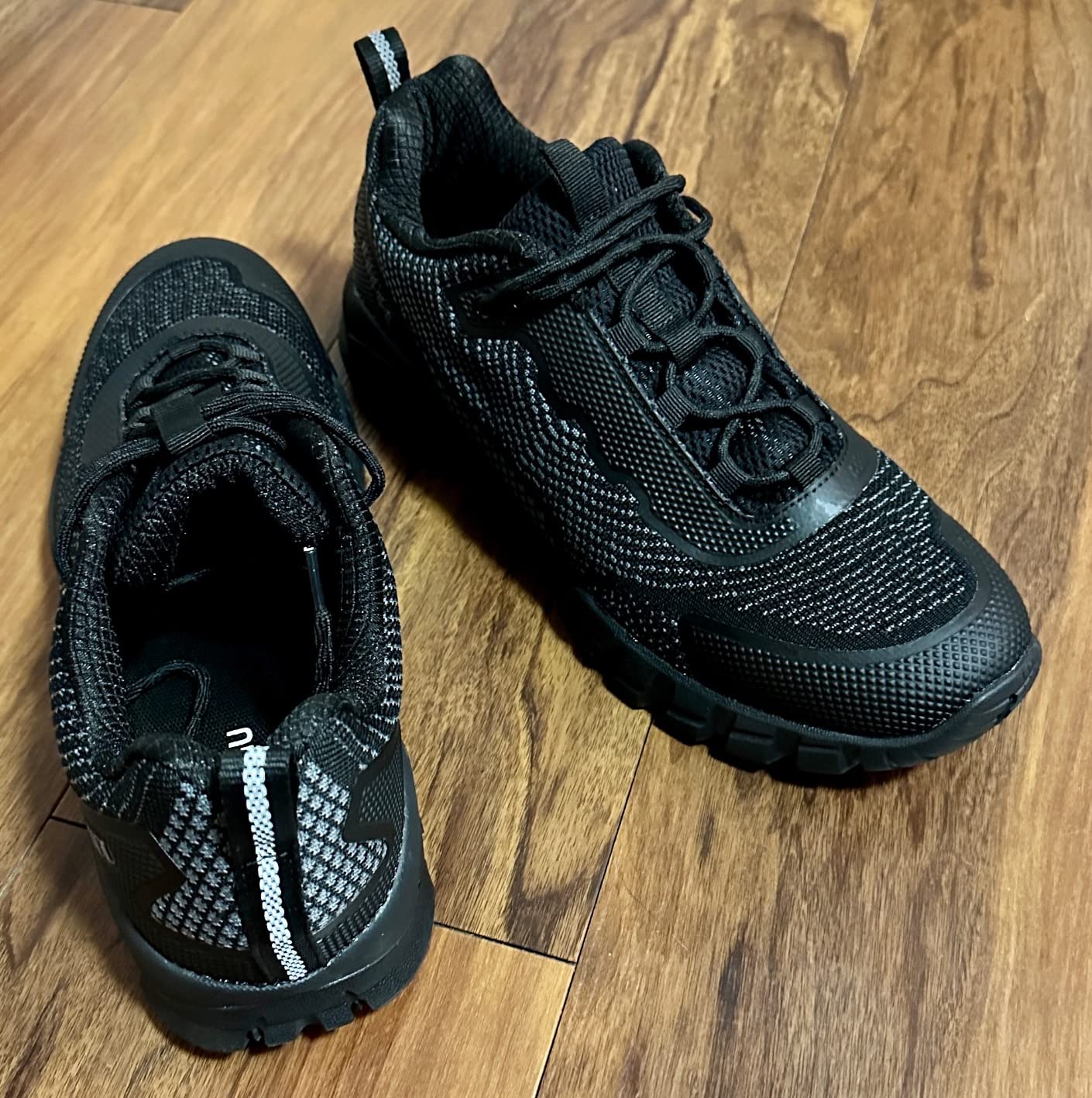 ULOGU hiking shoes worn during outdoor walking activity