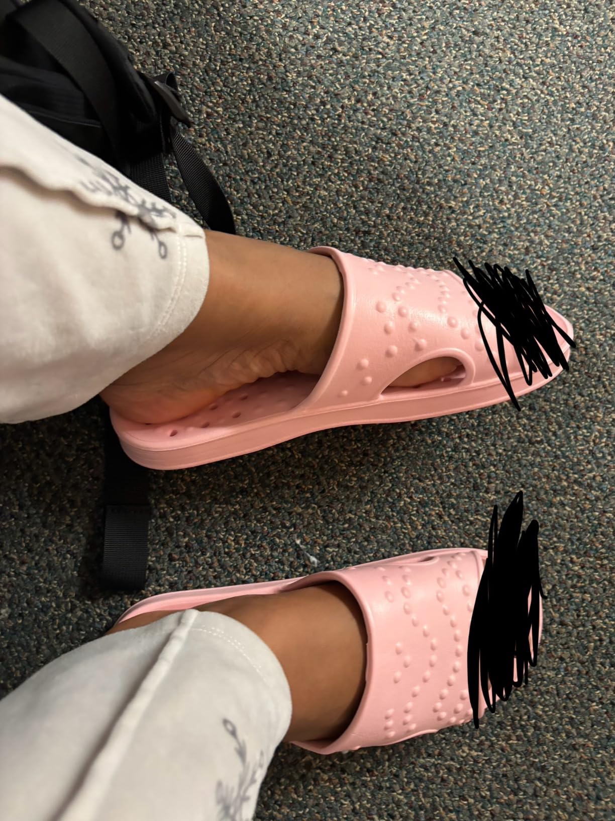 Close-up of shevalues shower shoe EVA material texture showing softness and surface detail