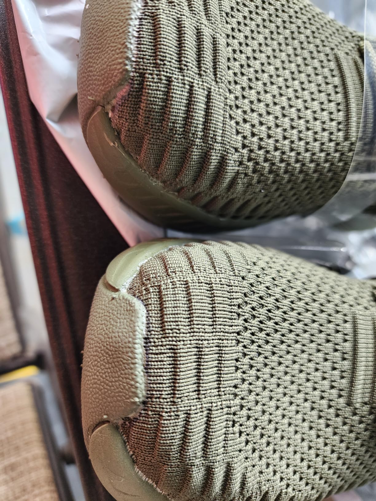 Side profile of Feethit women's sneakers showing overall silhouette and lightweight design