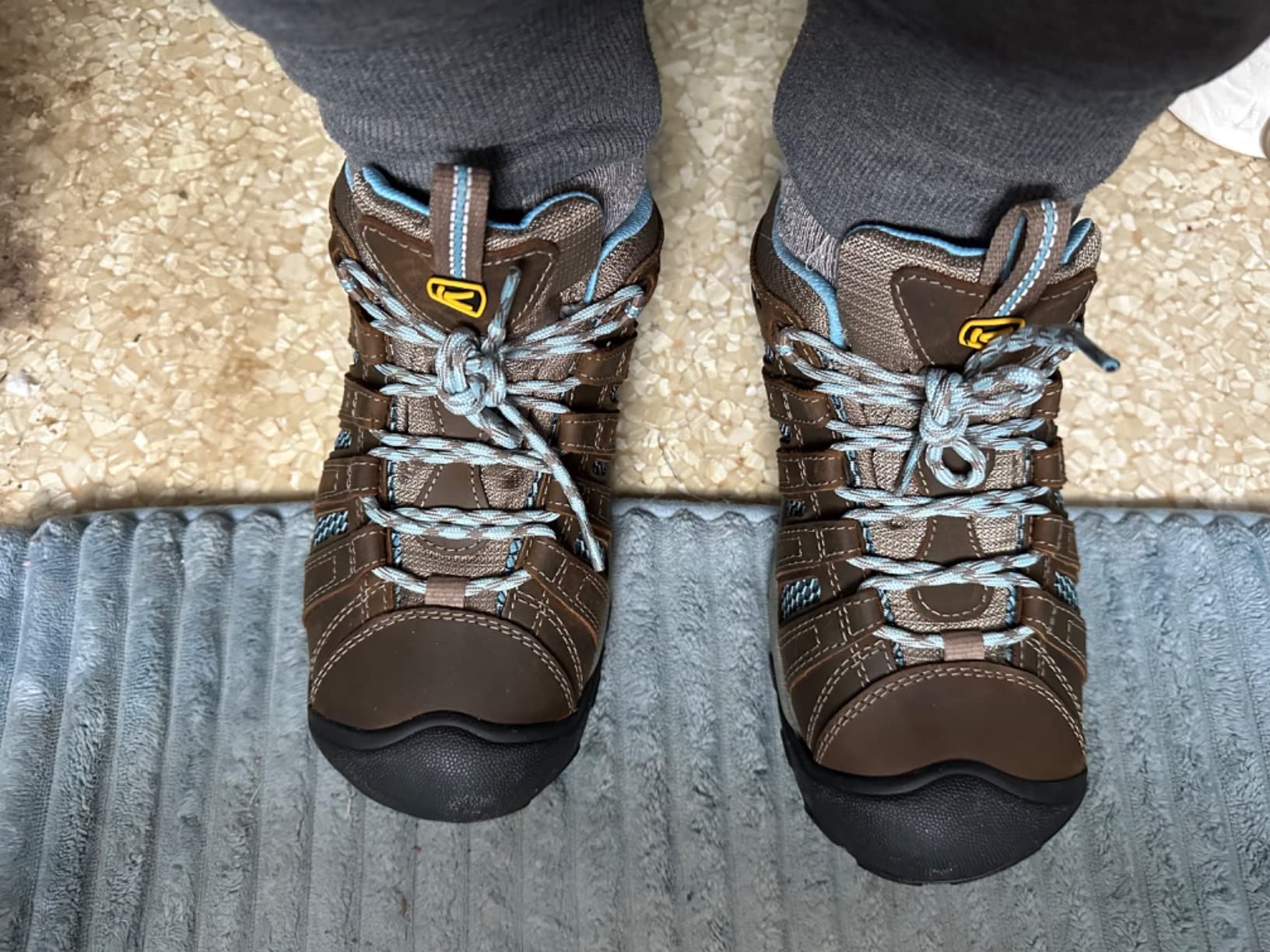 KEEN Women's Voyageur hiking shoe final product shot showing complete design in Brindle Alaskan Blue