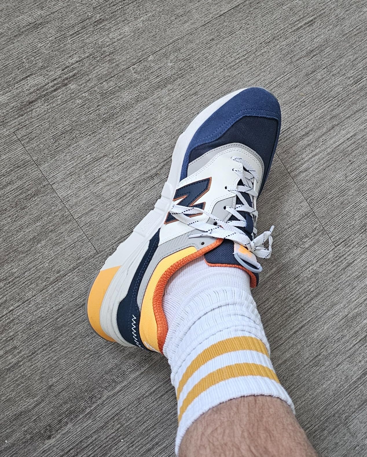 New Balance 997H branding detail showing heritage design elements