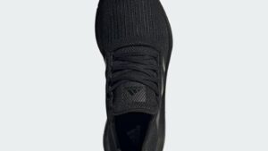 Adidas Mens Swift Run Legacy