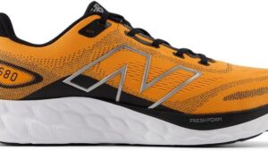 New Balance Men's Fresh Foam 680 V8