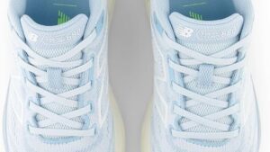 New Balance Women's Fresh Foam 680 V8