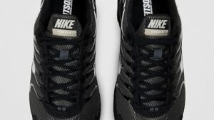 Nike Men's Air Max Torch Shoes