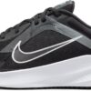 Nike Men's Quest 5 Training Shoes