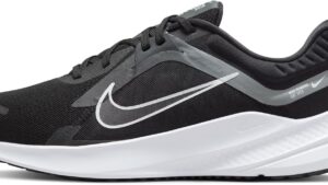 Nike Men's Quest 5 Training Shoes