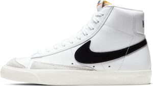 Nike Women's Blazer Mid '77 Sneaker