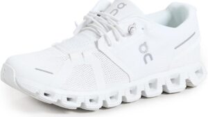 On Women's Cloud Sneakers Low Top Pearl