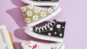 Kufeiti Women's High Top Canvas Sneakers