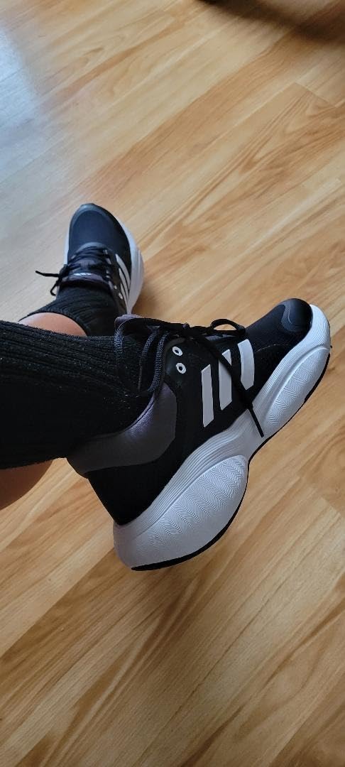 Community feedback and user experiences with Adidas Women's Response shoes
