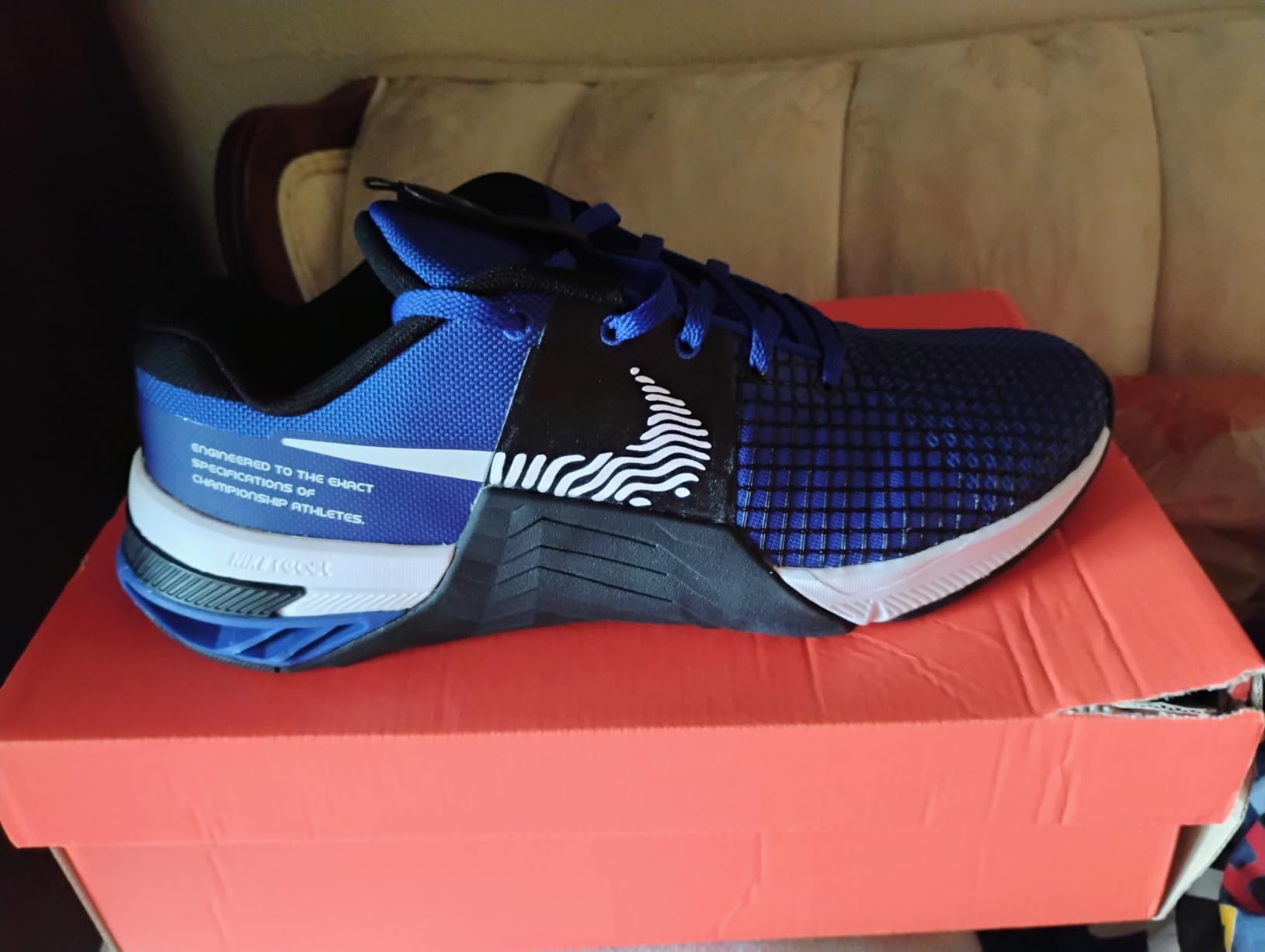Nike Metcon 8 outsole pattern showing traction design and rubber wear characteristics