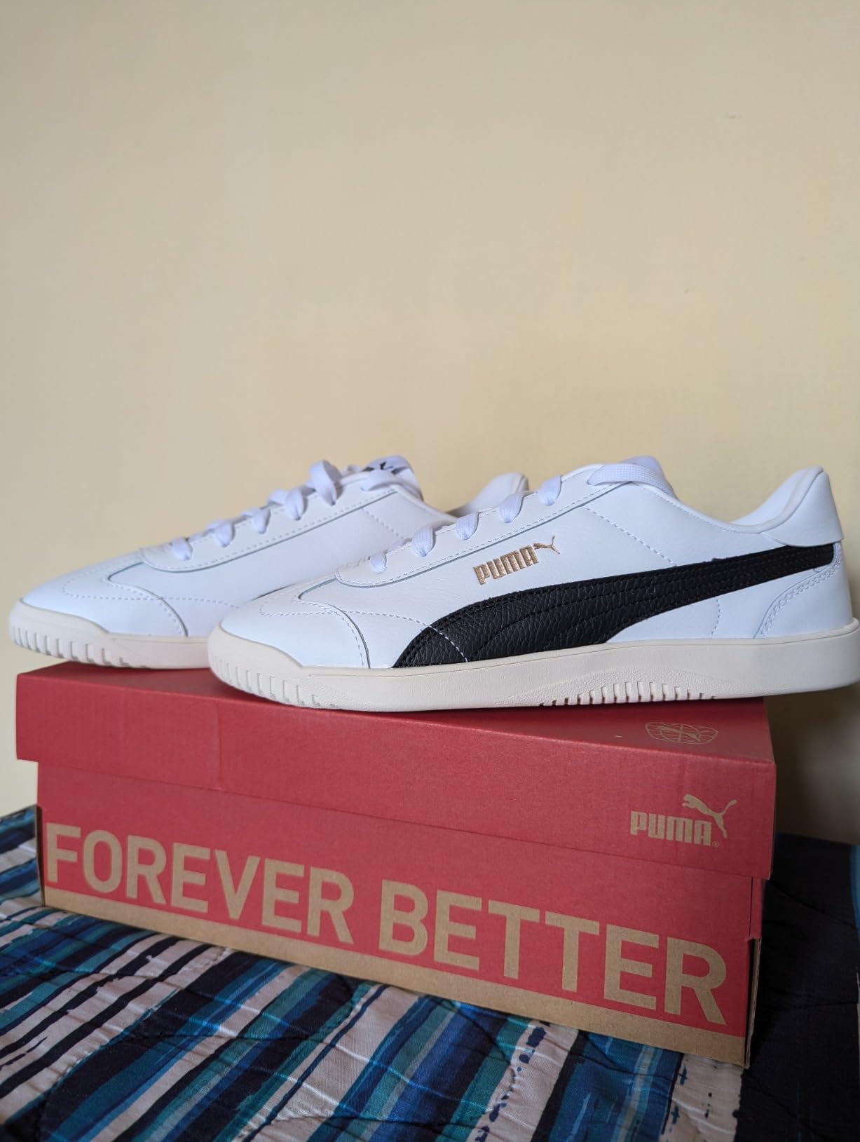 PUMA Club 5v5 sole showing SoftFoam+ technology and low-profile rubber outsole pattern