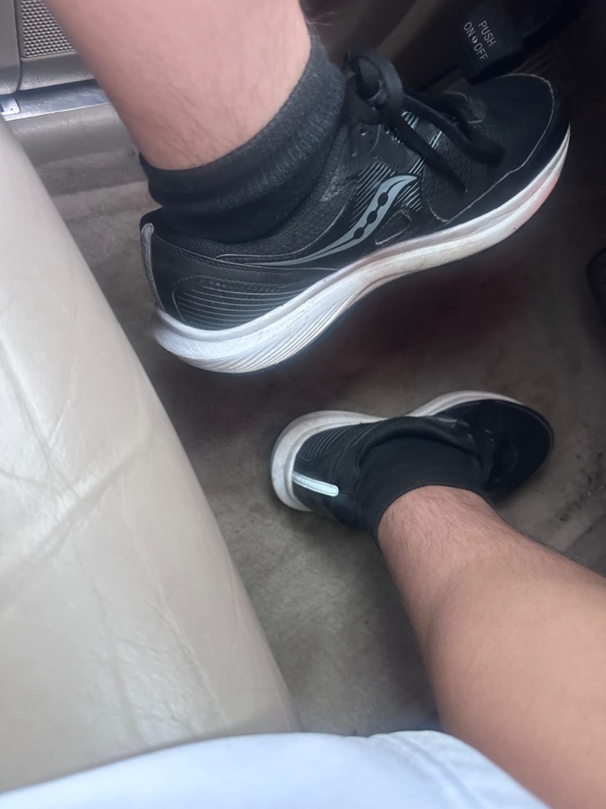 Saucony Cohesion 16 durability testing showing six-week real-world wear conditions and outsole condition