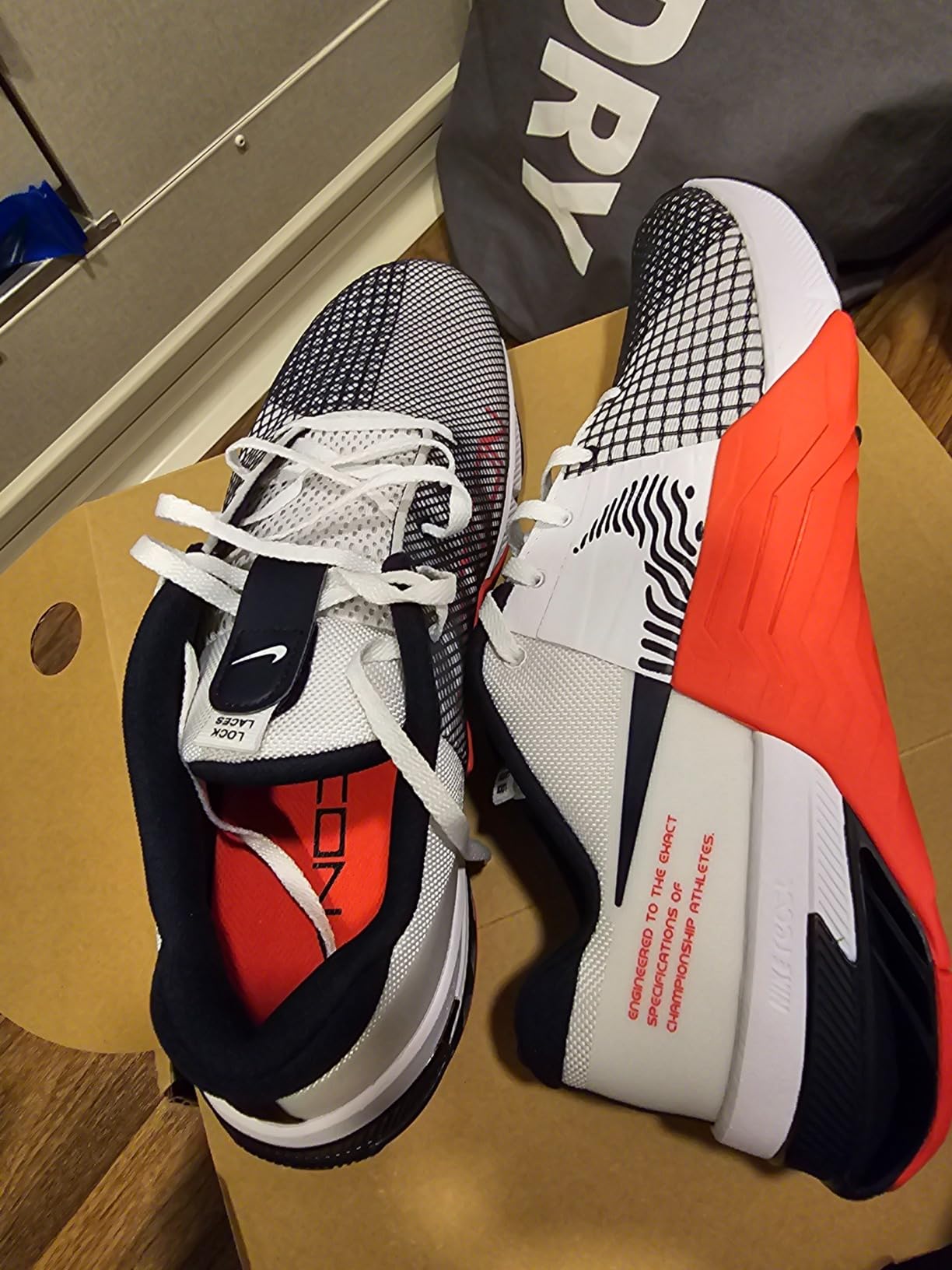 Nike Metcon 8 colorway showing outsole traction pattern suitable for multiple training surfaces