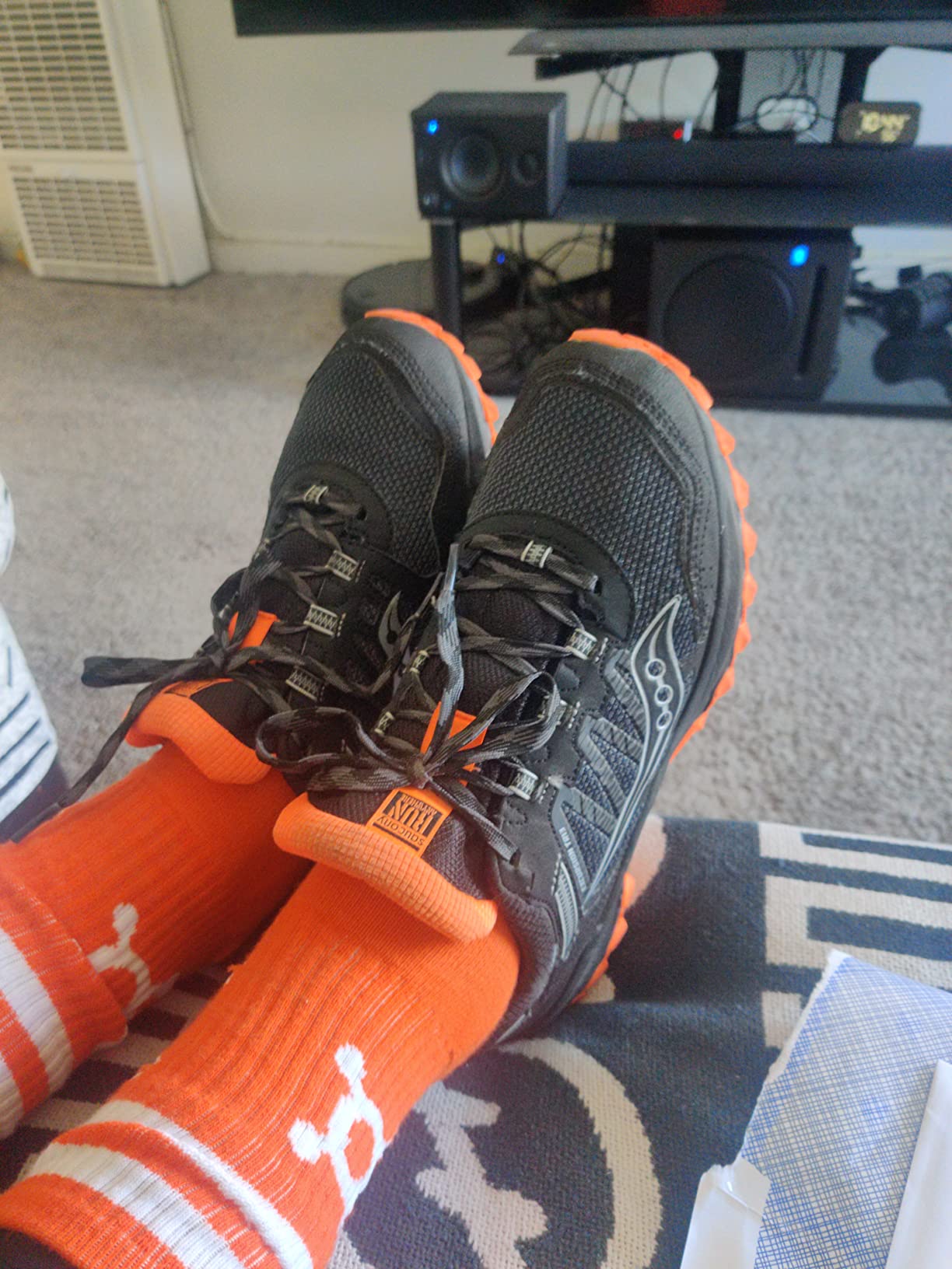 Comparison analysis of Saucony marketing claims versus actual real-world performance findings