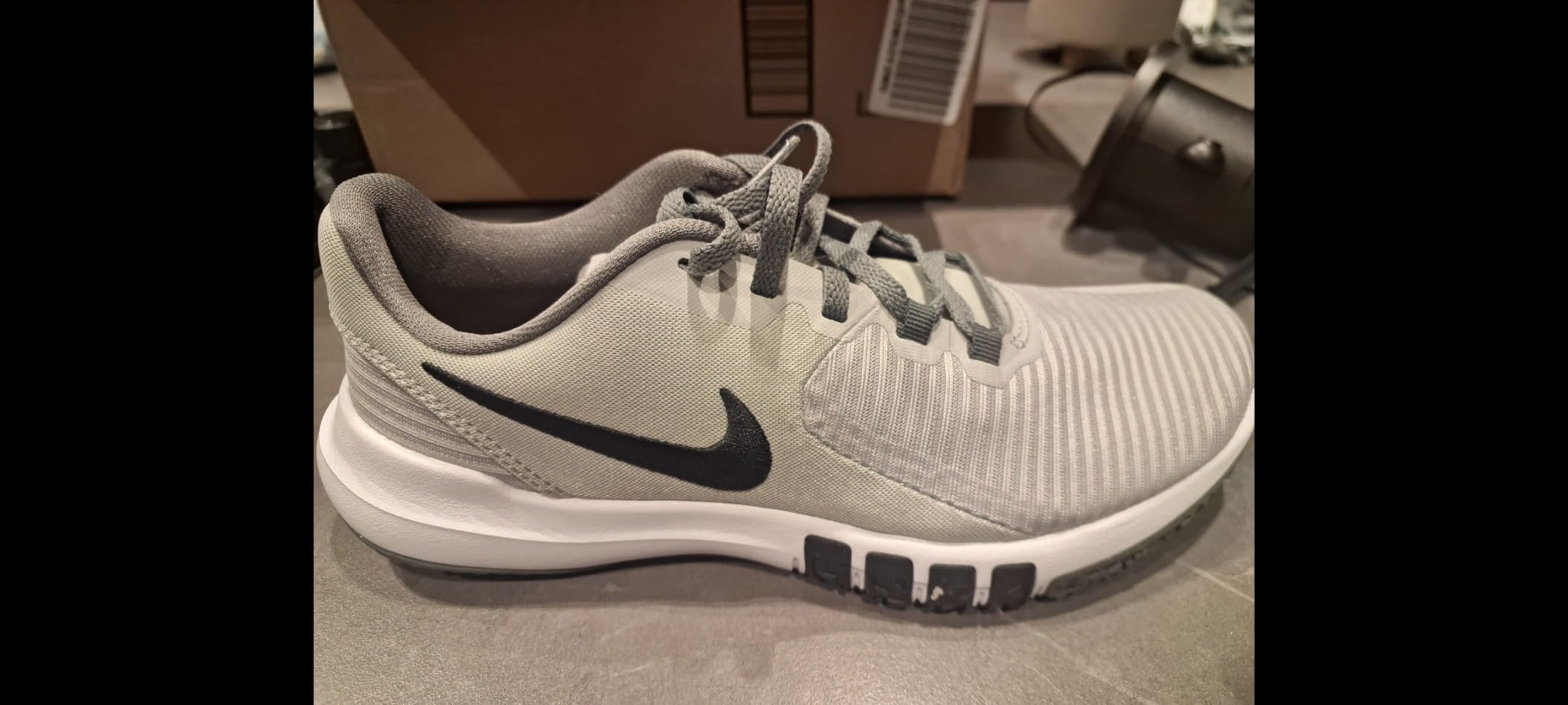 Nike Flex Control TR3 in action during gym workout showing performance during explosive training