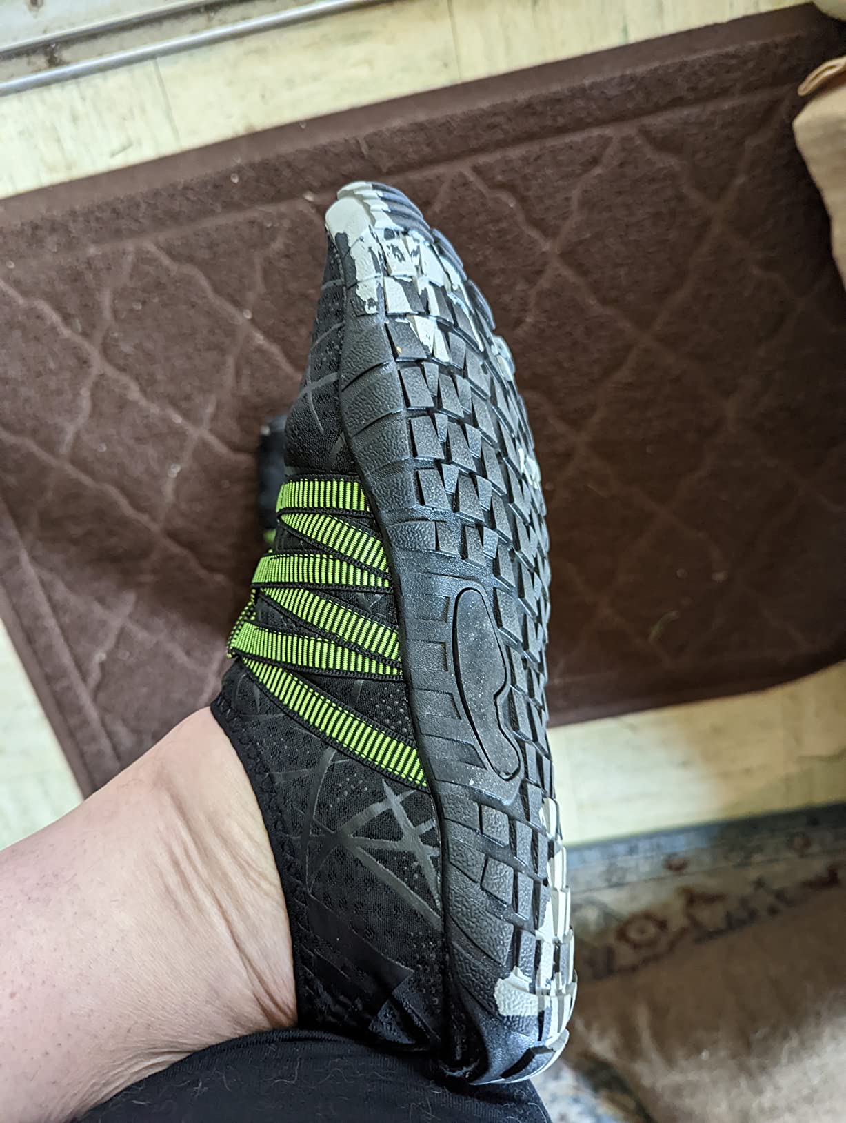 Final recommendation showing Maxome water shoes demonstrating family-friendly versatility and practical value at $25 price point