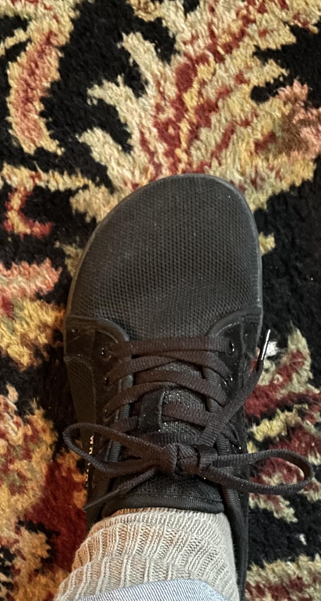 WHITIN barefoot shoes proper fit demonstration showing correct tongue positioning and overall fit appearance