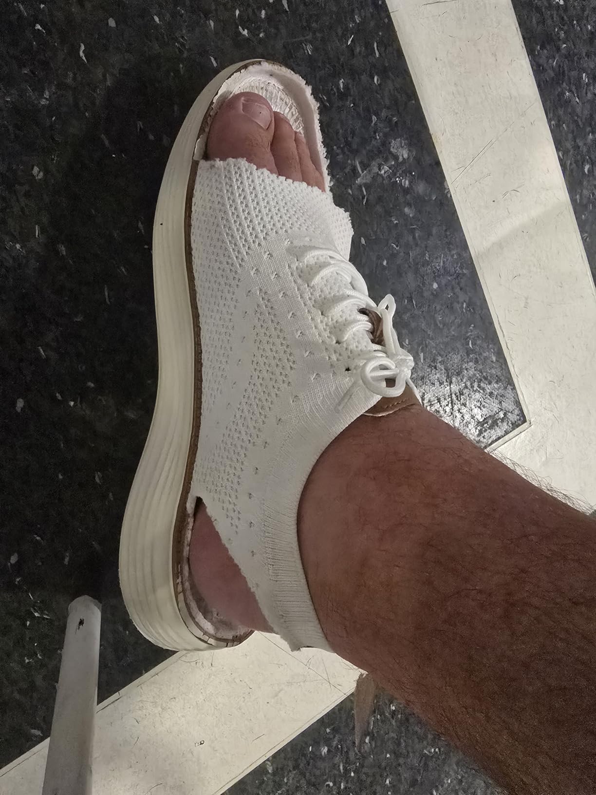 VILOCY insole shown with aftermarket arch support modification for all-day wear