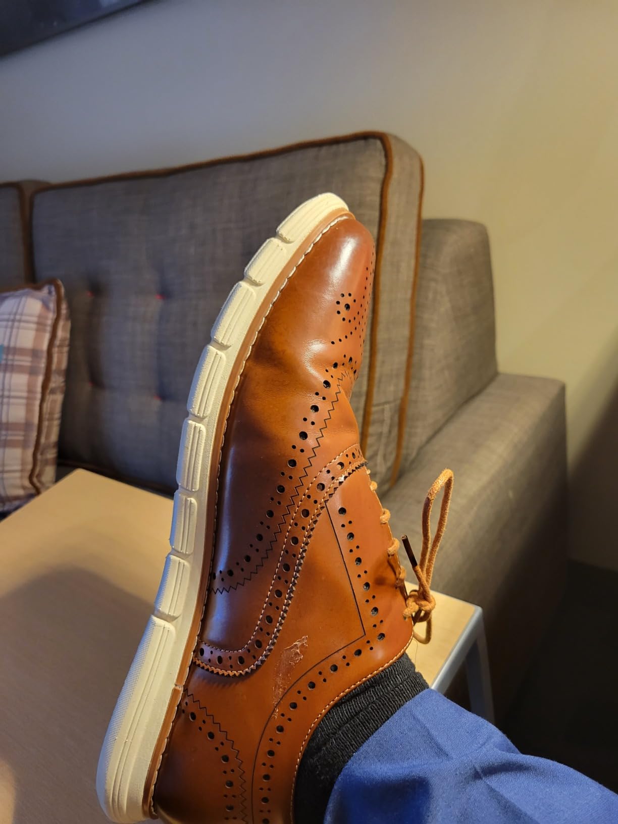 Interior view Bruno Marc Crossflex honeycomb foam insole cushioning system arch support comfortable padding