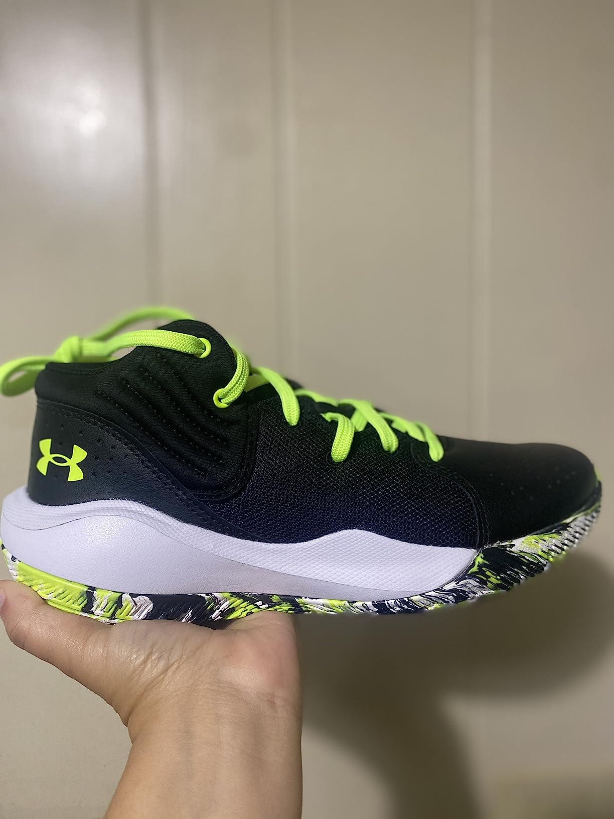 Under Armour Kids Jet 21 heel support and ankle collar detail showing structured fit system