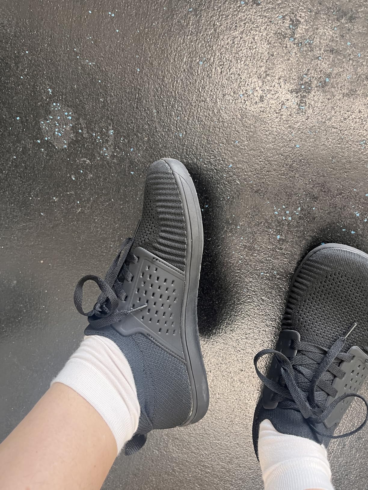 WHITIN Women's barefoot shoe demonstrating the generous toe box interior space allowing natural toe spread and positioning