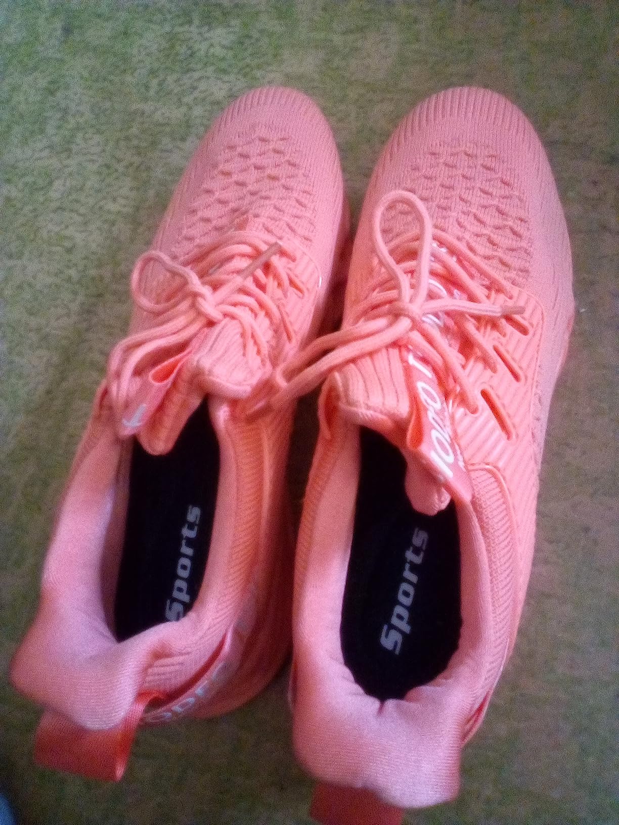 SKDOIUL Women's Athletic Tennis Walking Shoes final product overview showing overall design and construction quality