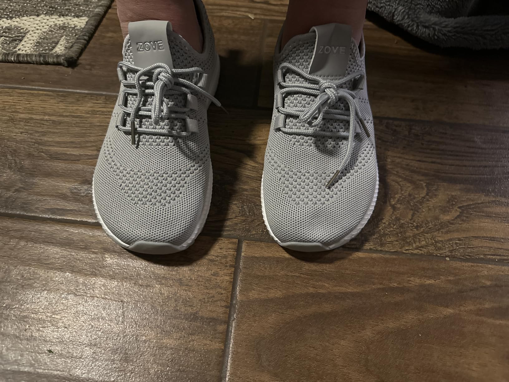 ZOVE wide toe box shoes showing multiple color options available